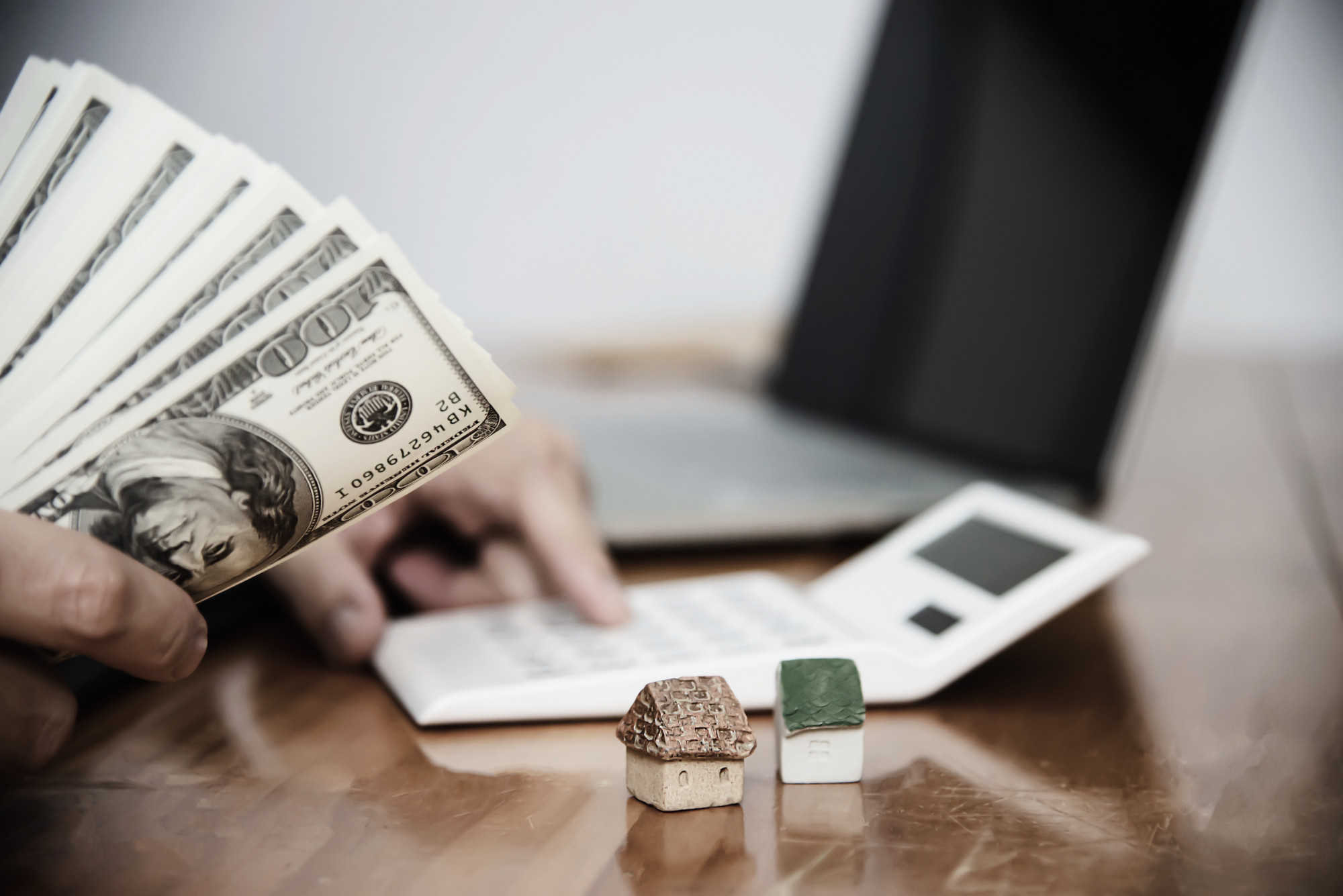 How to Avoid Paying Taxes on Settlement Money: Legal Tips and Strategies
